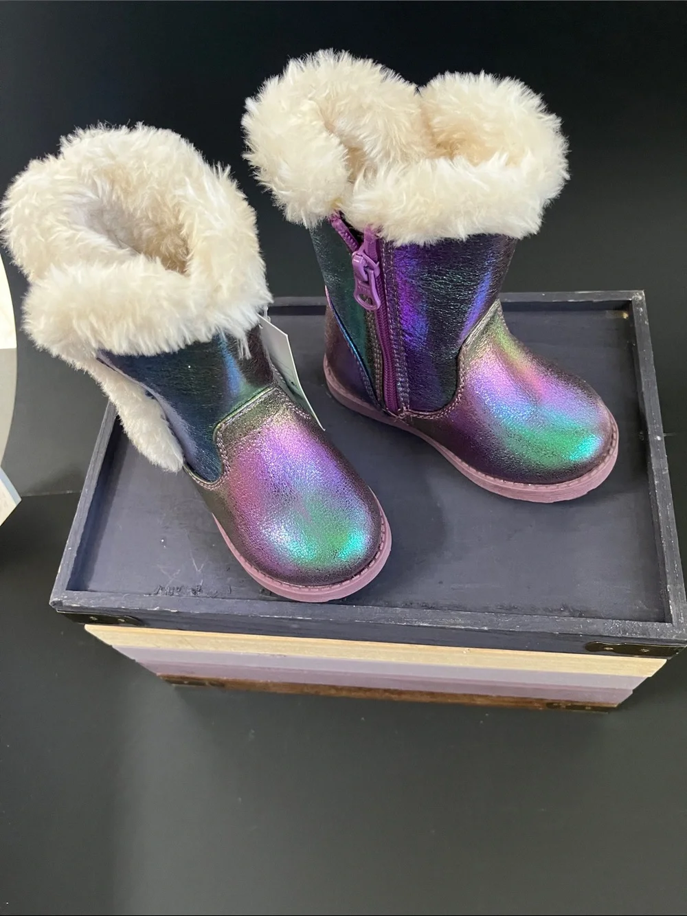 Kids Iridescent Faux-Fur Winter Boots in Purple-Green